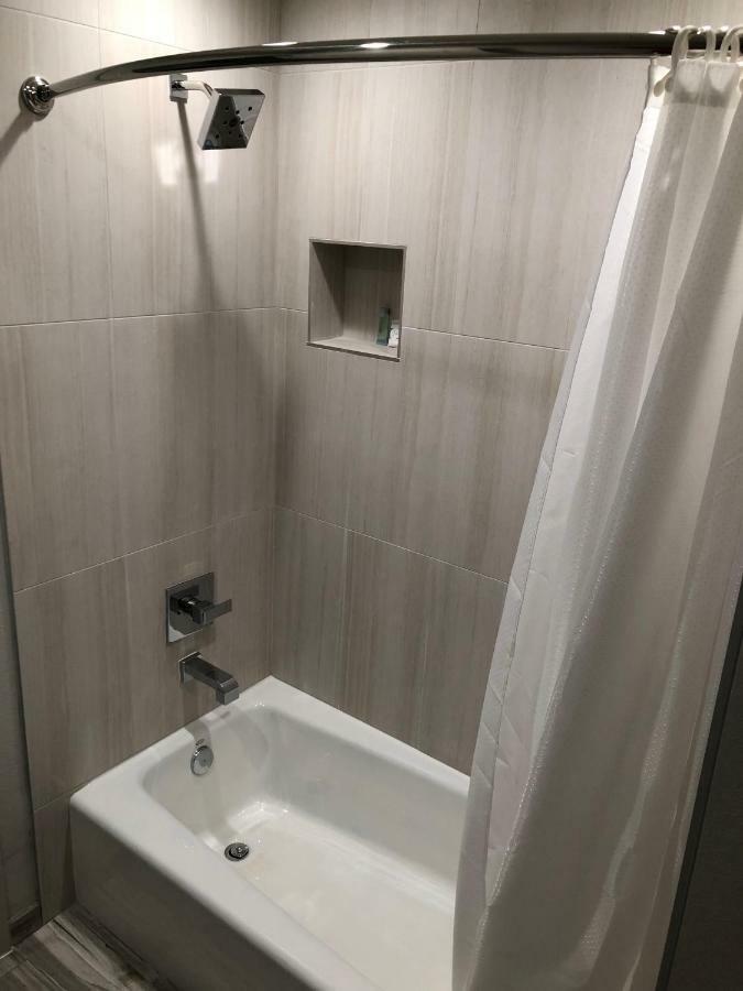 Crystal Inn Downtown Хьюстон Экстерьер фото